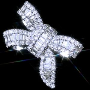 Bow Ring Synthetic Diamond Silver